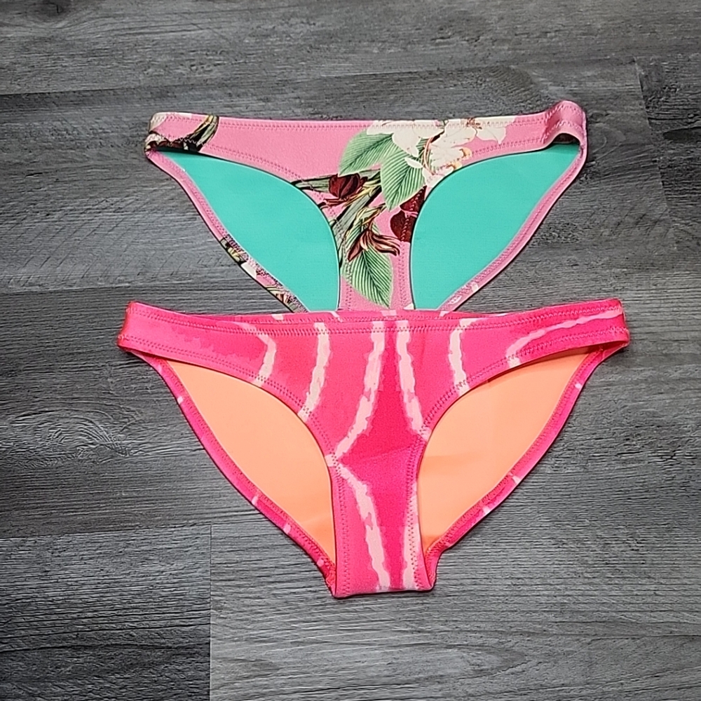 TRIANGL Lot 2 Bikini Bottoms XSmall  Pink Floral , Pink